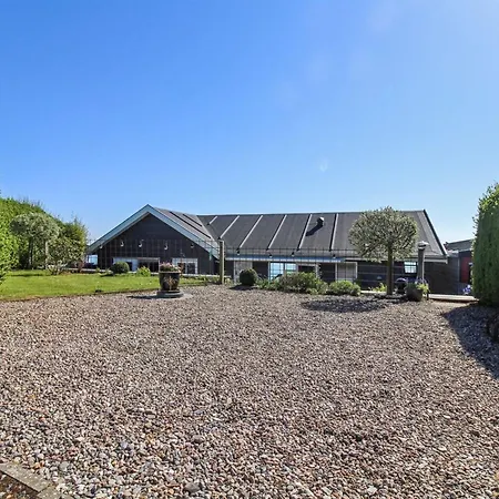 Holiday home Grim - 5m From The Sea By Interhome *