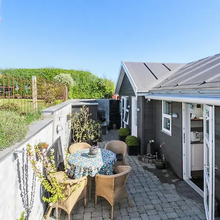 Grim - 5m From The Sea By Interhome Brohave