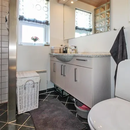 Ferienhaus Grim - 5m From The Sea By Interhome *